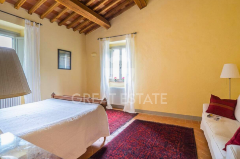 Interno