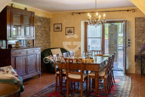 Interno