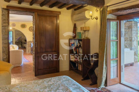 Interno