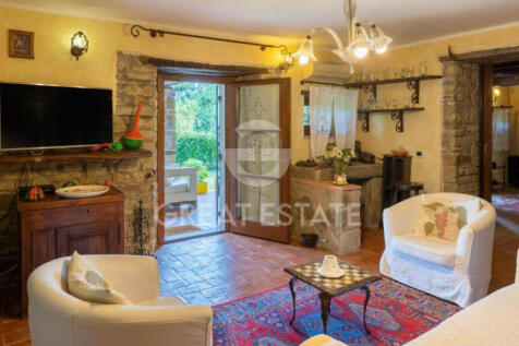 Interno