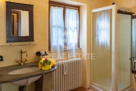 Interno