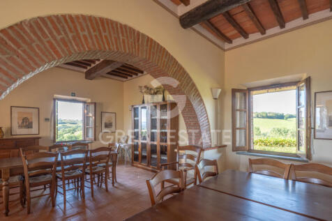 Interno