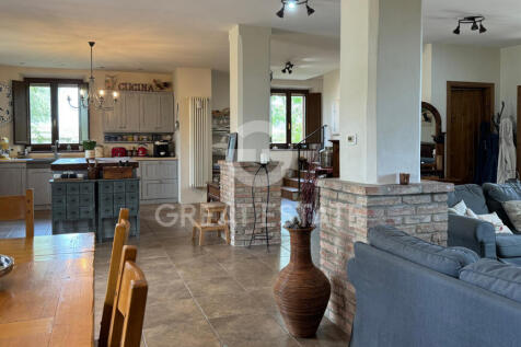 Interno
