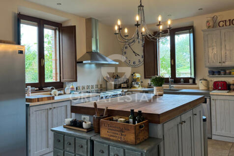 Interno