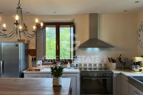 Interno