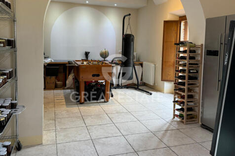 Interno