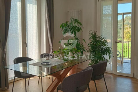 Interno