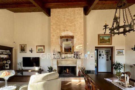 Interno