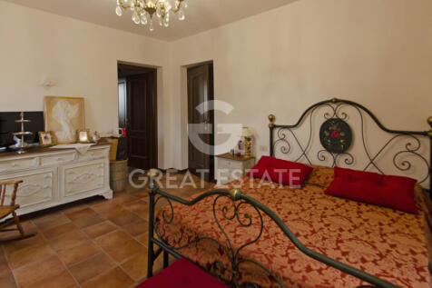 Interno