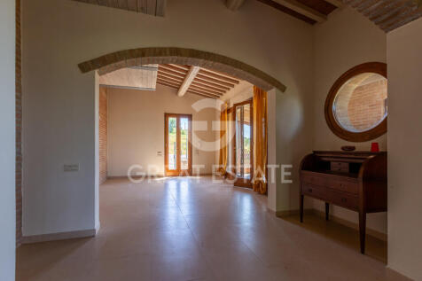 Interno