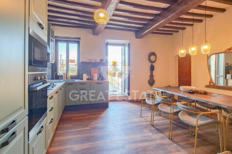 Interno