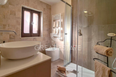 Interno