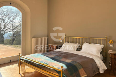 Interno