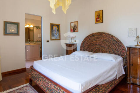 Interno