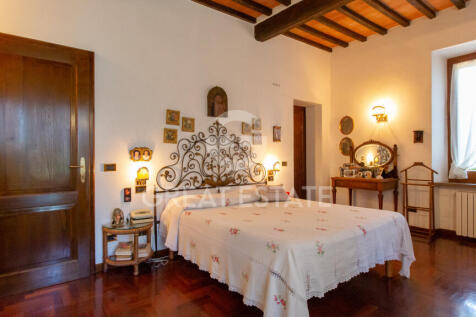 Interno