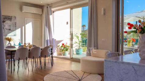 Interno