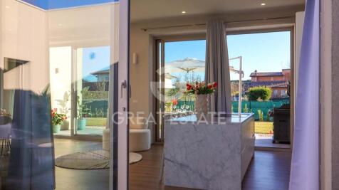 Interno
