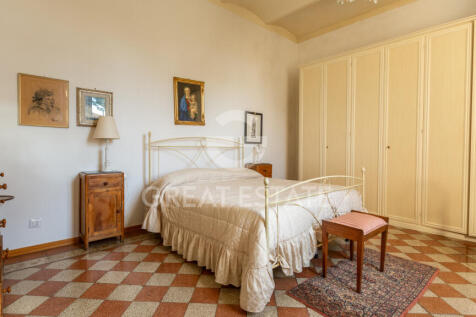 Interno