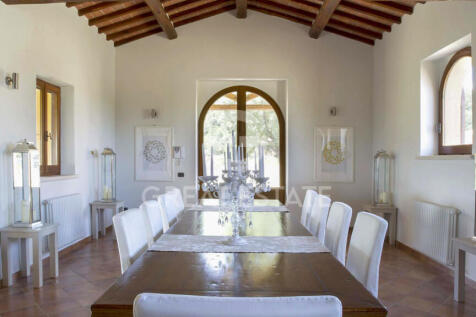 Interno