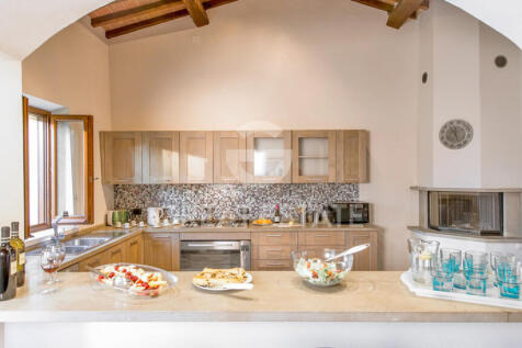 Interno