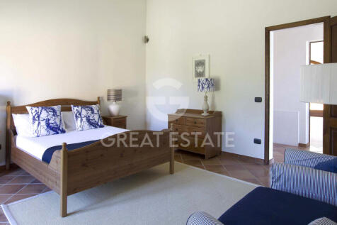 Interno