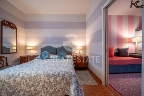 Interno
