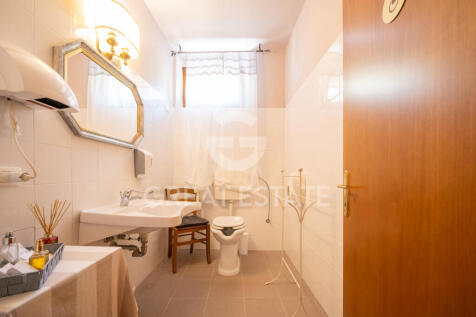 Interno
