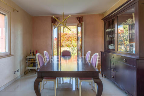 Interno