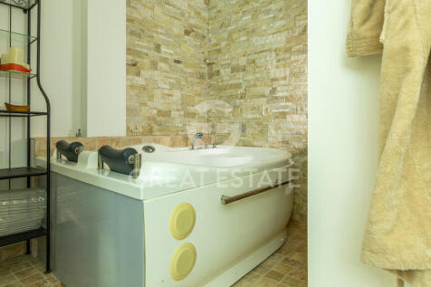 Interno