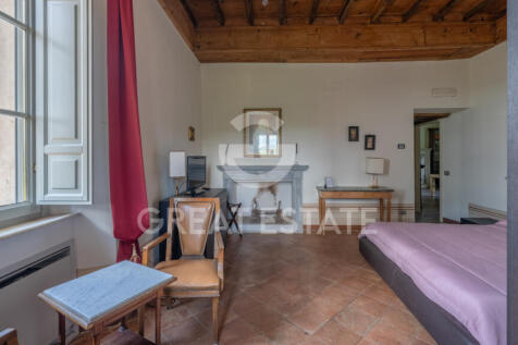 Interno