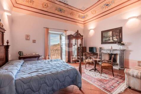 Interno