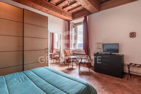 Interno