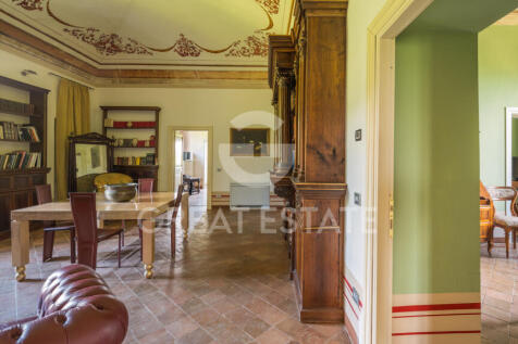 Interno