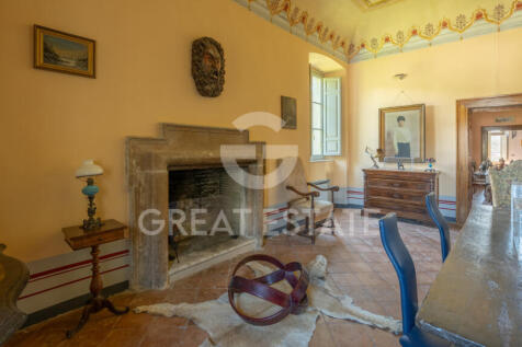 Interno