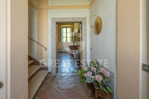 Interno