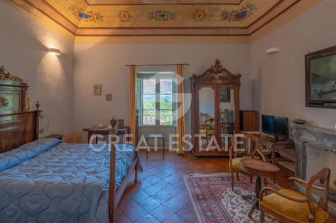 Interno