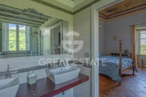 Interno