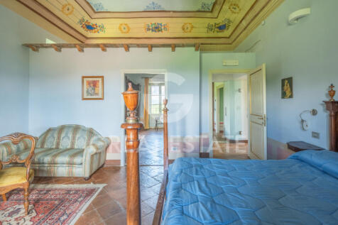 Interno
