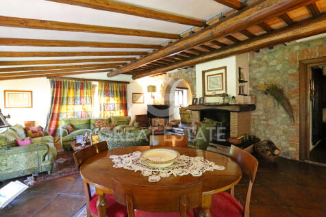 Interno