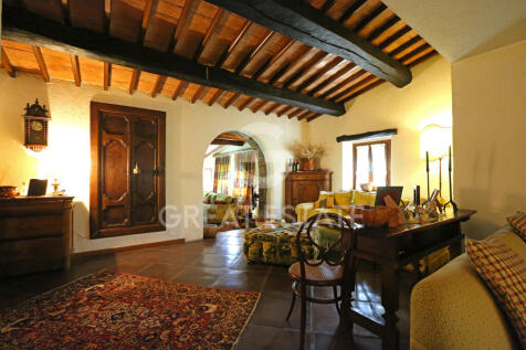 Interno