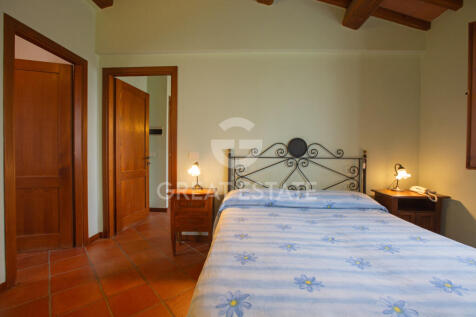 Interno