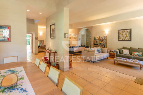 Interno