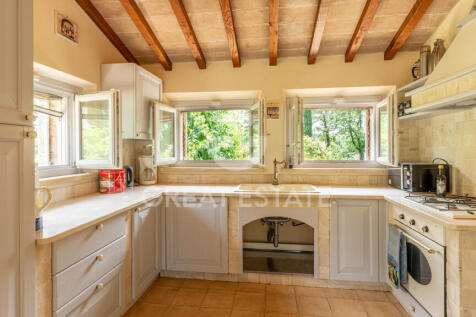 Interno