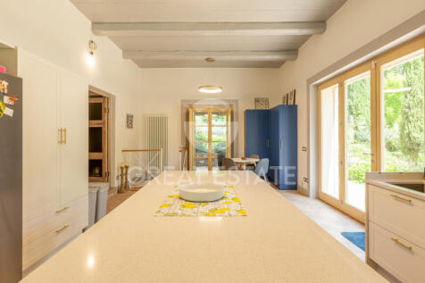 Interno