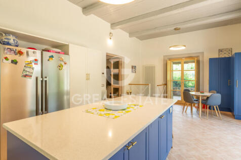 Interno
