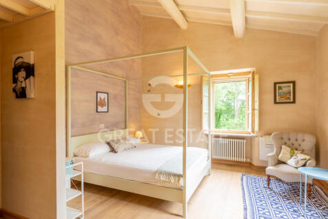Interno