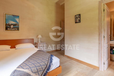 Interno