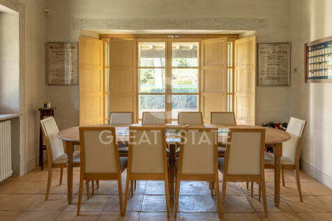 Interno