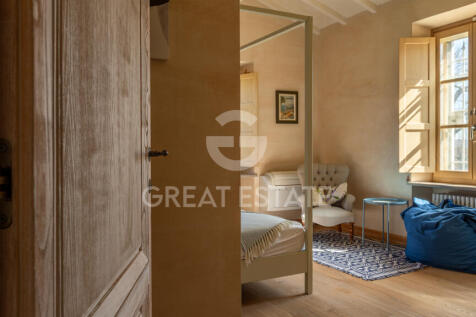 Interno