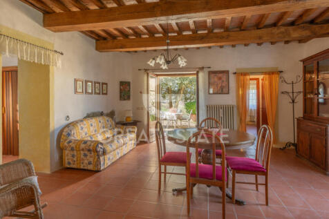 Interno